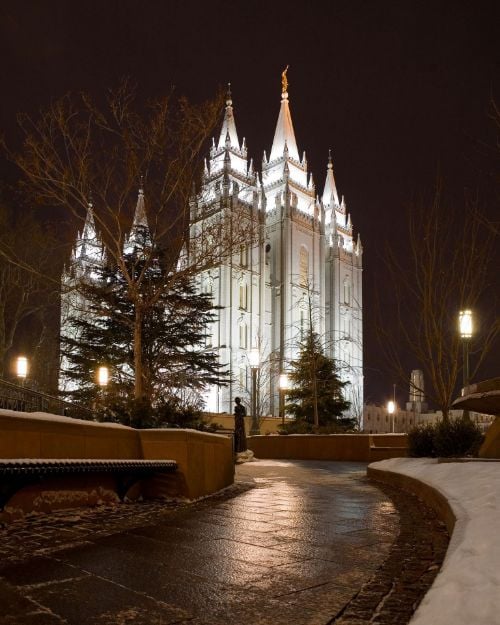 Picture of Salt Lake Temple Snow Path